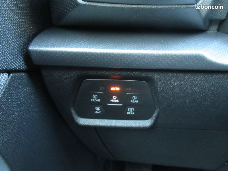 Seat LEON ST 2.0 TDI 150CH STYLE BUSINESS DSG7 (image 14)