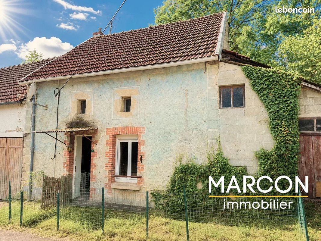 Maison 2 pièces 38 m² · à Glénic · 38 m² · 23 000 €
