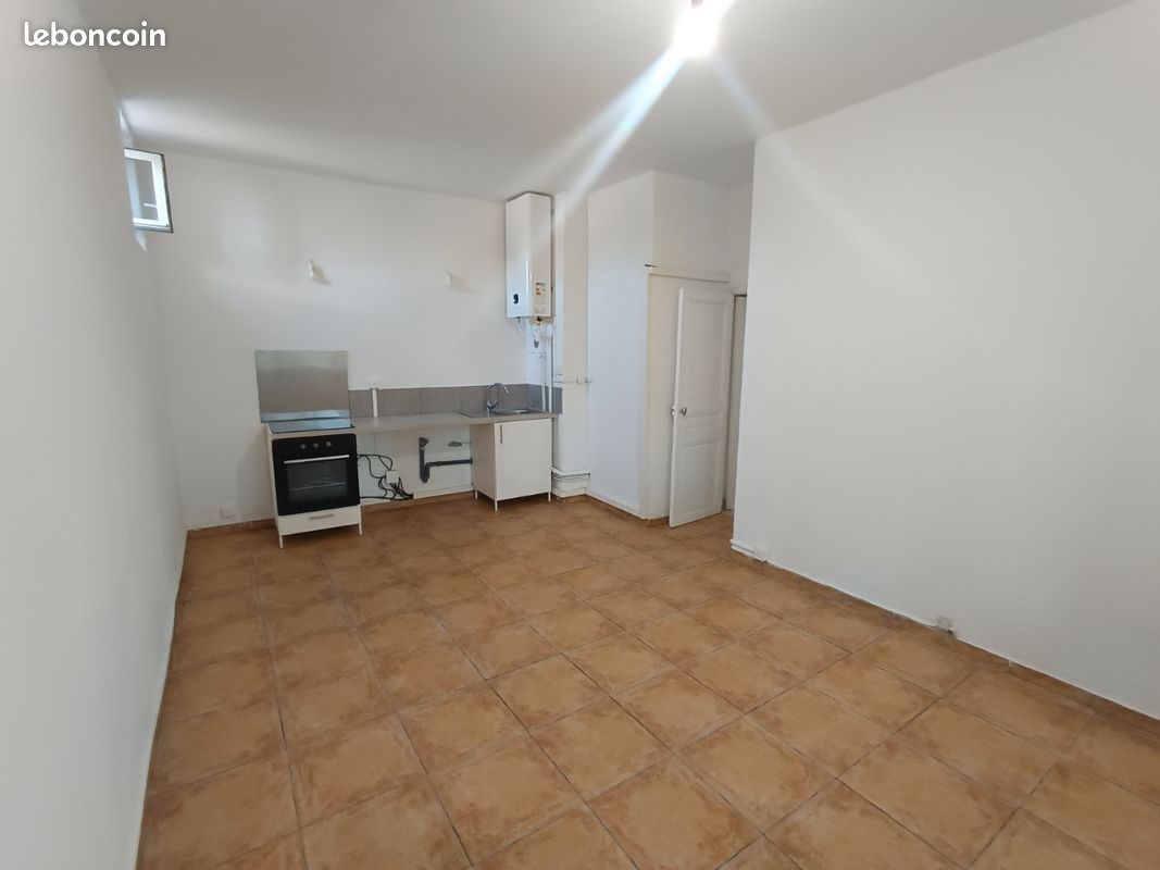 Appartement 3 pièces 40 m² · à Marseille · 40 m² · 700 €/mois