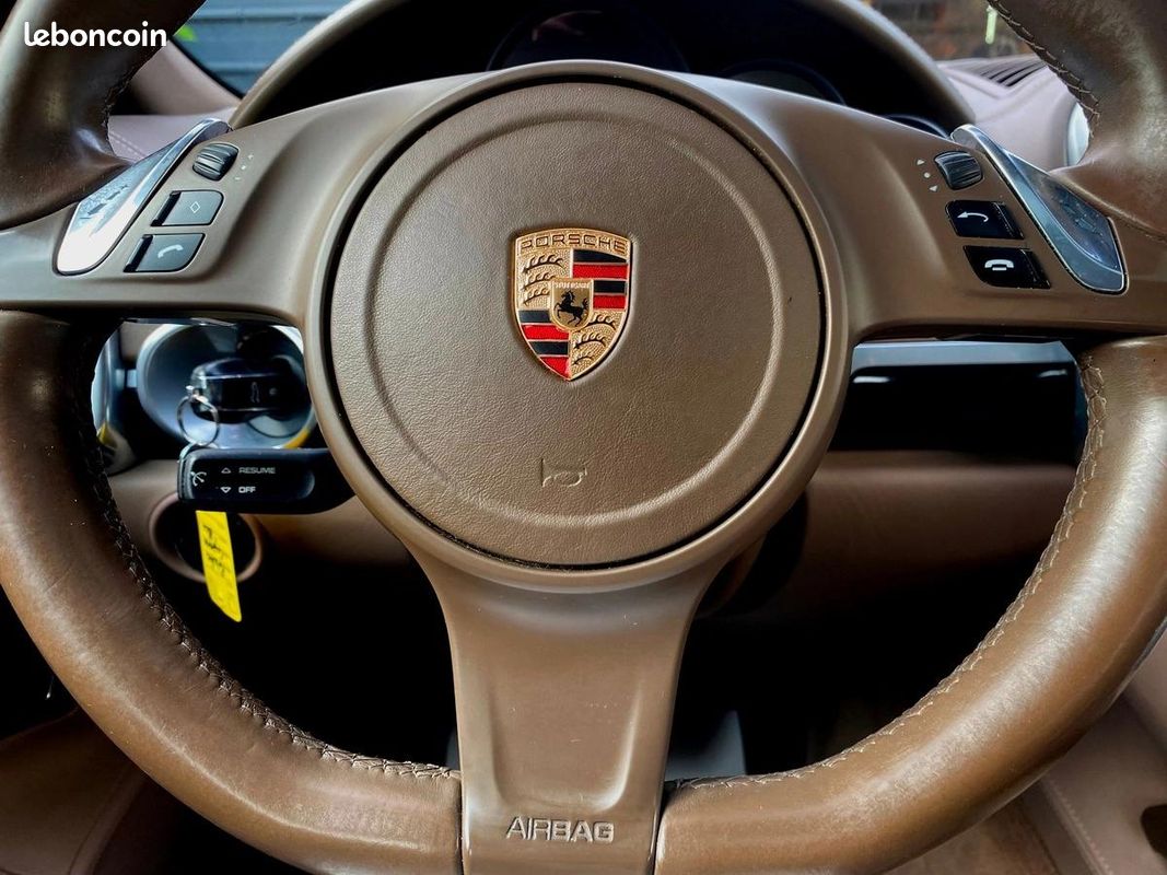 Porsche Cayenne Diesel 3L V6 Belle configuration En bon état (image 4)