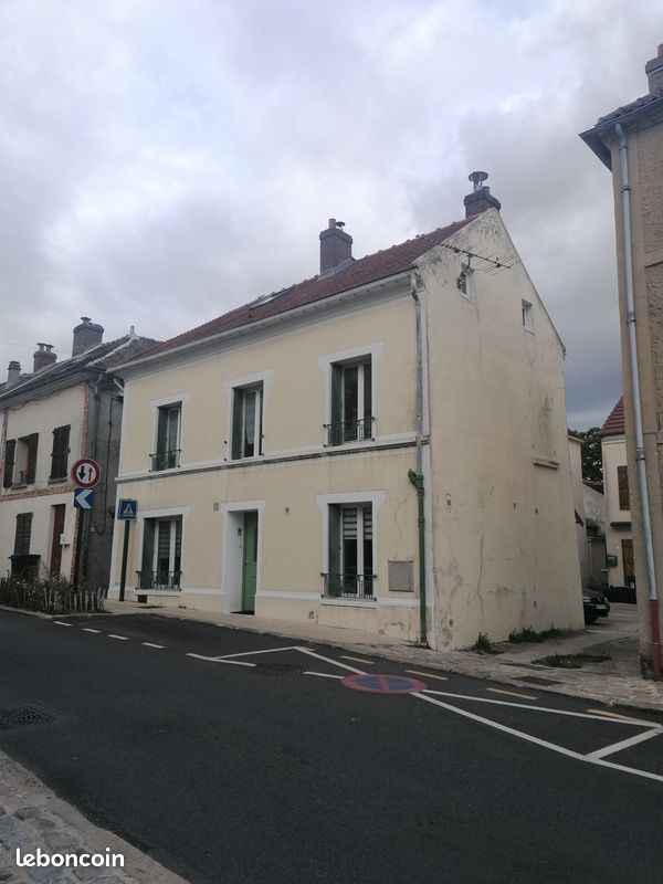 Maison 5 pièces 113 m² · à Belloy-en-France · 113 m² · 265 000 €