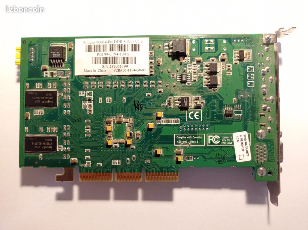 Carte graphique ATi Radeon 9000 AGP 64Mo Accessoires informatique