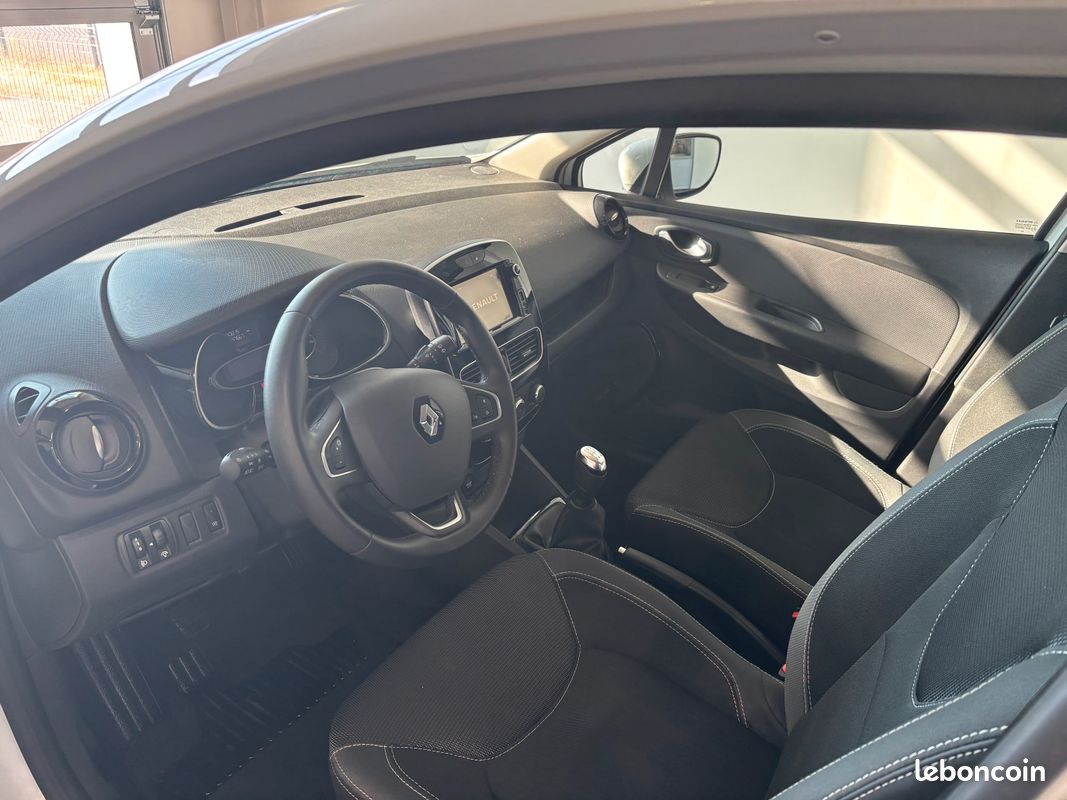 Renault clio berline business dci 90 (image 5)