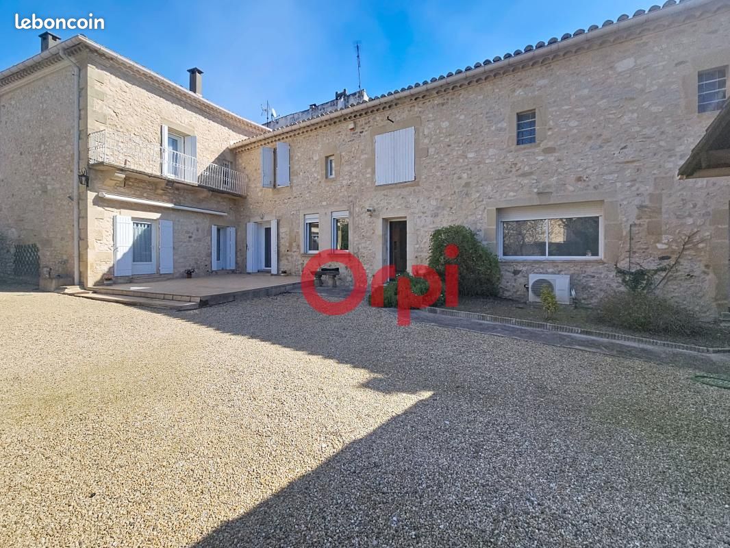 Maison 6 pièces 221 m² · à Combas · 221 m² · 441 000 €