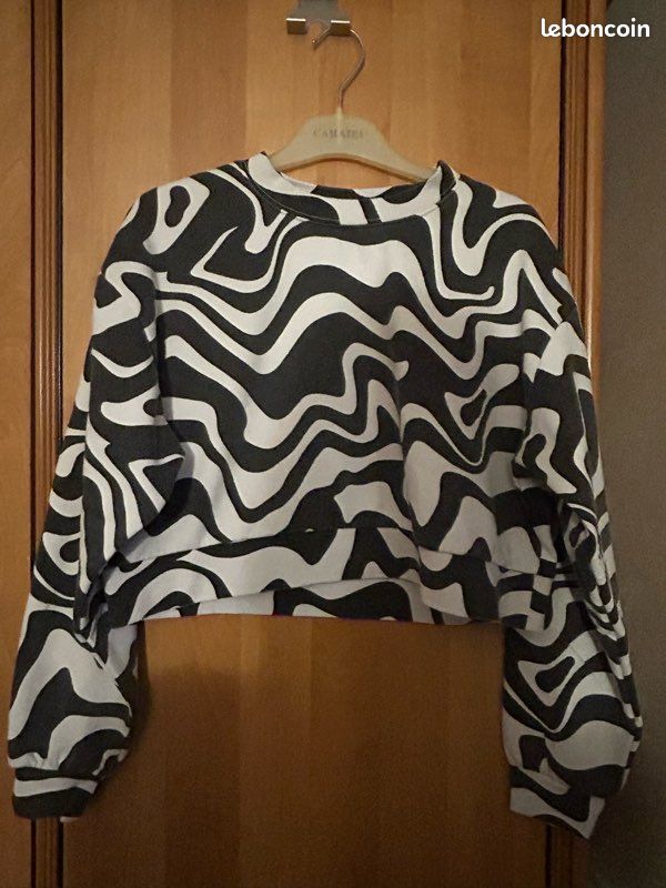 Pull à motifs Jennyfer (S) (image 1)