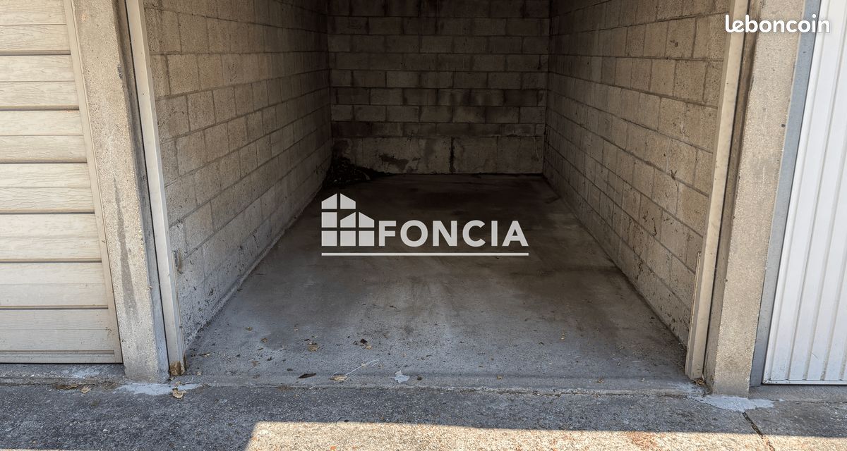 Parking 7 m² · à Bourg-la-Reine · 7 m² · 396 €