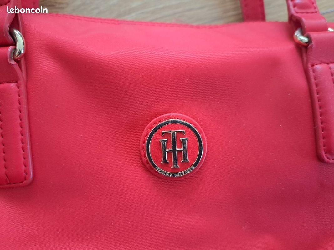 Sac Tommy Hilfiger rouge (image 2)