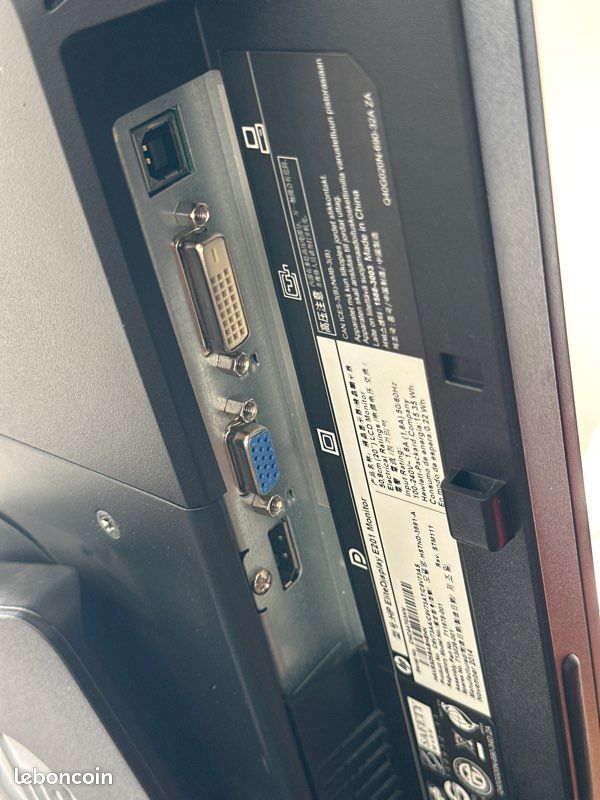 Écran PC 20” HP EliteDisplay E201 – DisplayPort / DVI / VGA – Bon état (image 2)
