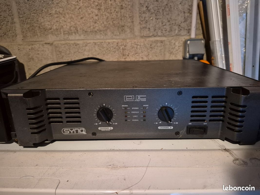 Ampli synq pe 1500 (image 1)