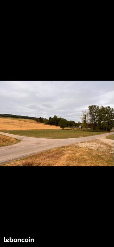 Vends terrain constructible 2262 m2 · à Noé-les-Mallets · 25 000 €