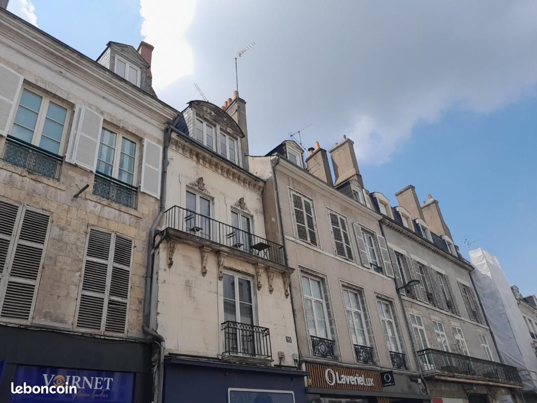 Appartement 1 pièce 16 m² · à Orléans · 16 m² · 517 €