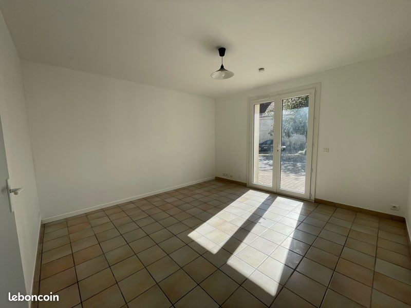 Appartement 3 pièces 78 m² · à Ygos-Saint-Saturnin · 78 m² · 561 €/mois