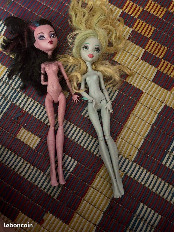 Lot de poupée Monster high (image 1)