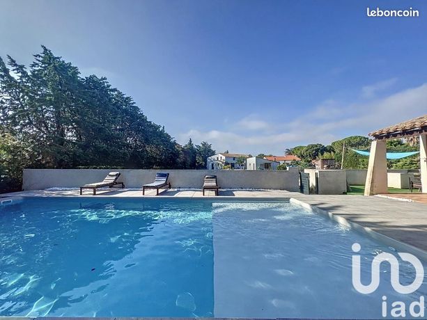 Propriété 6 pièces 200 m²