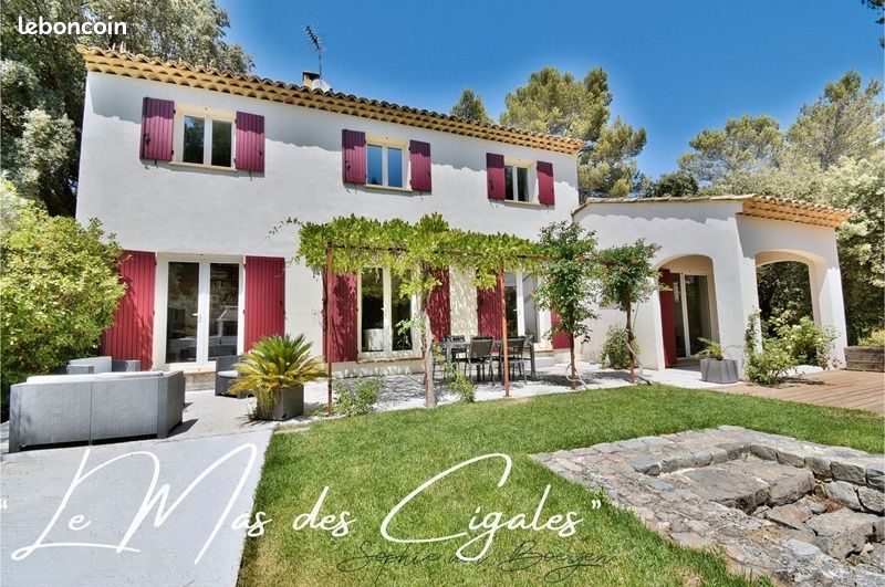 Maison 7 pièces 149 m² · à Saint-Marc-Jaumegarde · 149 m² · 1 050 000 €
