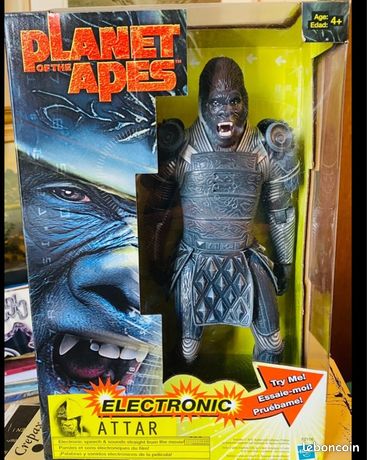 Figurine Colonel Attar-La Planète des Singes (Tim Burto