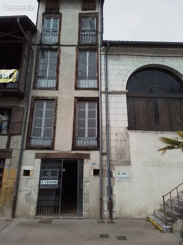 Maison 7 pièces 178 m² · à Salies-du-Salat · 178 m² · 55 000 €