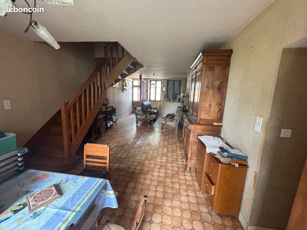 Maison 4 pièces 110 m² · à Souvigny · 110 m² · 98 000 €