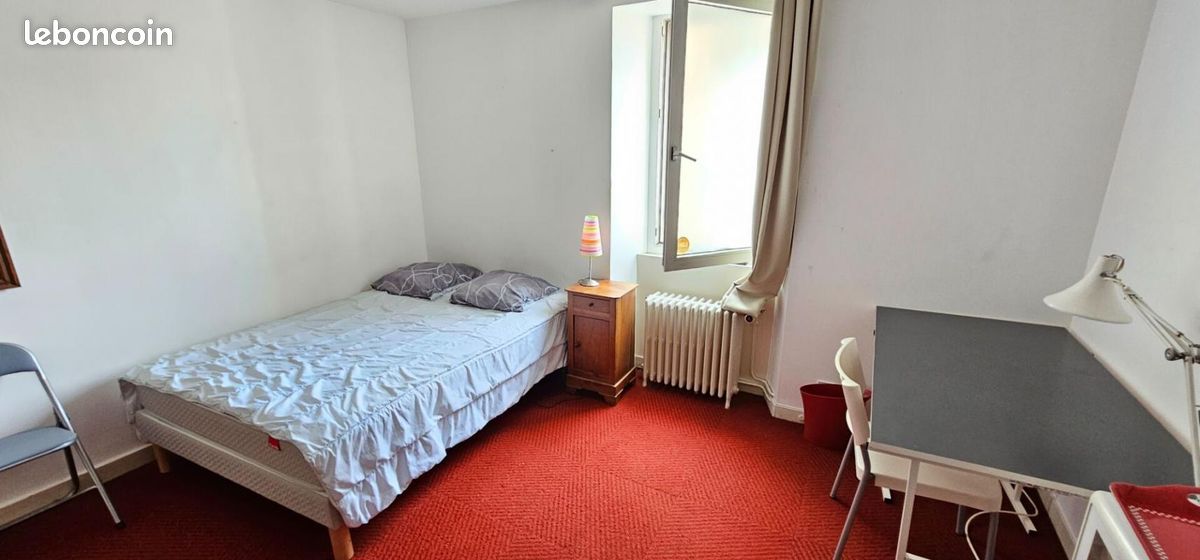 Appartement 1 pièce 15 m² - Poitiers 86000 (image principale 0)
