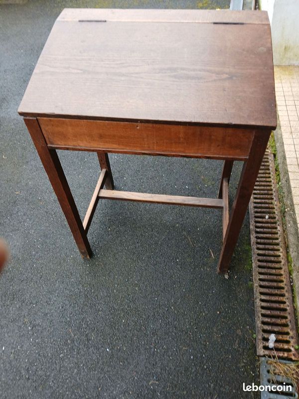 Bureau d'école (image 1)