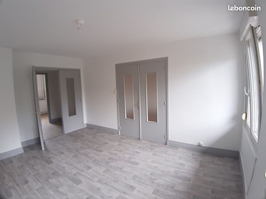 Appartement 4 pièces 92 m² · à Saint-Dié-des-Vosges · 92 m² · 495 €