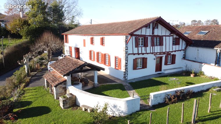 Ferme 7 pièces 195 m²