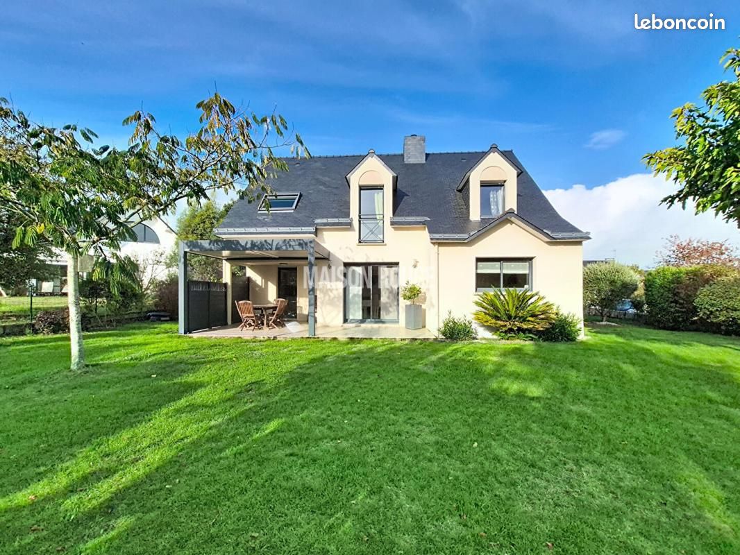 Maison 6 pièces 144 m² · à Baden · 144 m² · 566 500 €