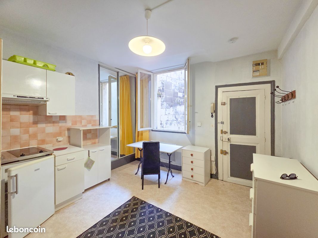 Appartement 1 pièce 21 m² · à Tours · 21 m² · 75 000 €