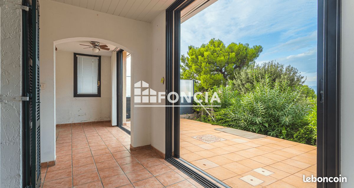 Appartement 2 pièces 58 m² · à Saint-Mandrier-sur-Mer · 58 m² · 218 000 €