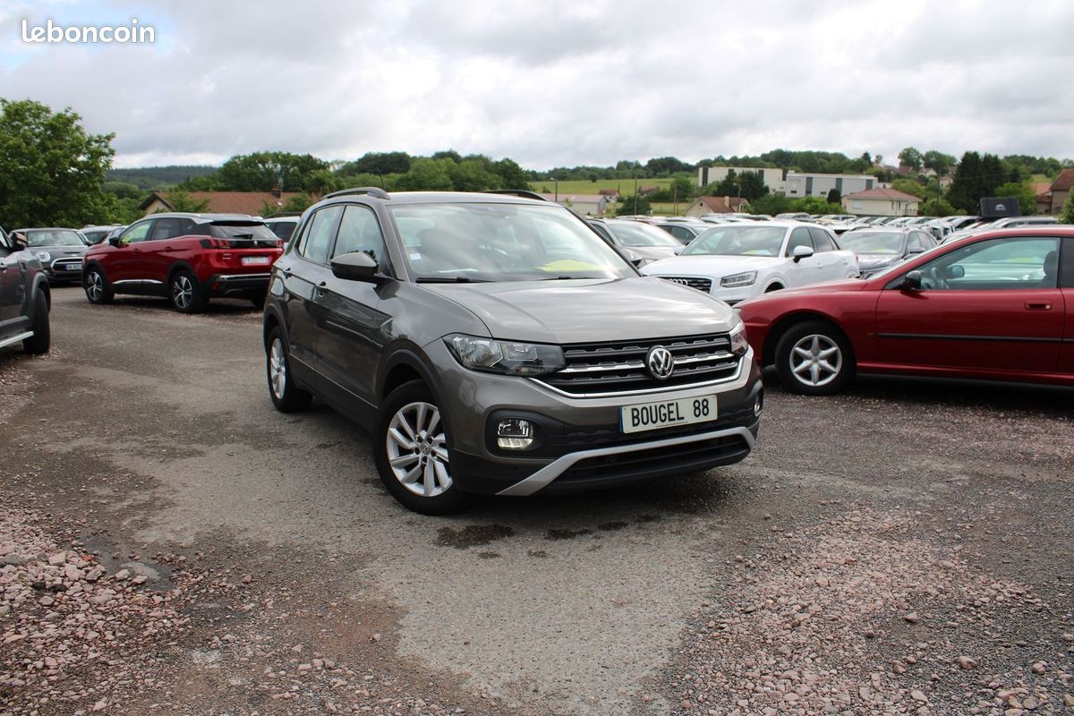Volkswagen T-CROSS 1L6 TDI DSG LOUNGE BUSINESS DIESEL BOITE AUTO GRAND GPS 3D RÉGULATEUR ADAPTATIF (image 1)