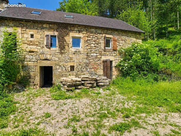 Maison 2 pièces 90 m²