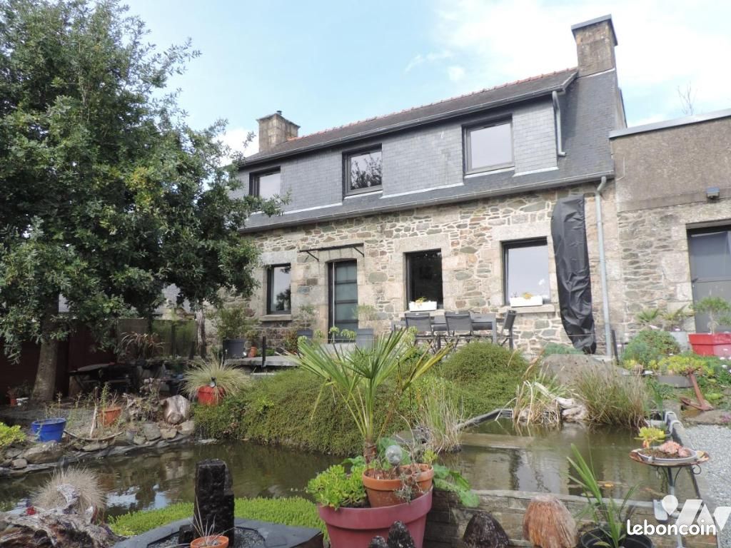 Maison 9 pièces 150 m² · à Louargat · 150 m² · 360 300 €