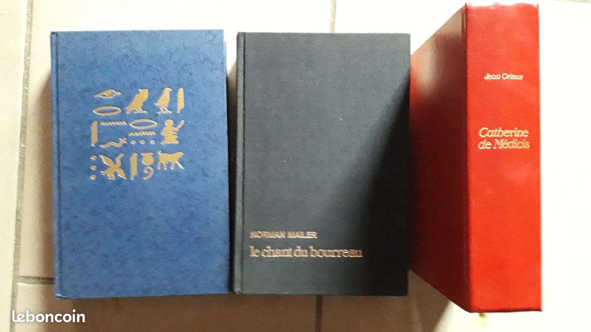 Trois Livres Histoire et Roman (image 1)