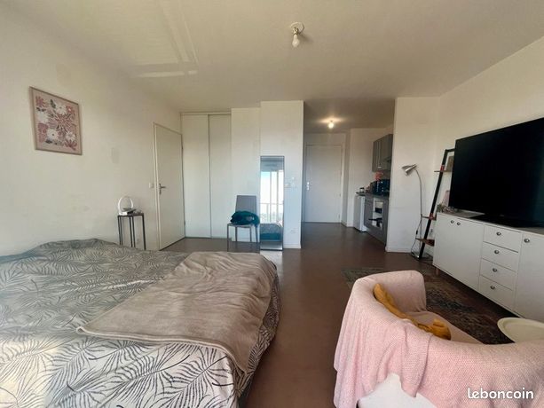 Appartement 1 pièce 31 m² — 2