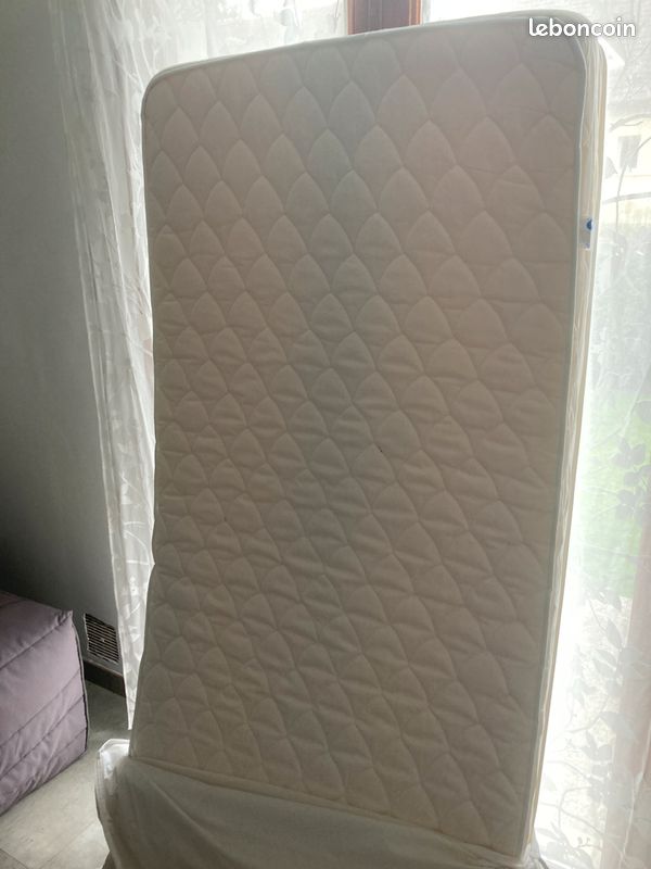 Matelas 90x 190 p’tit lit (image 1)