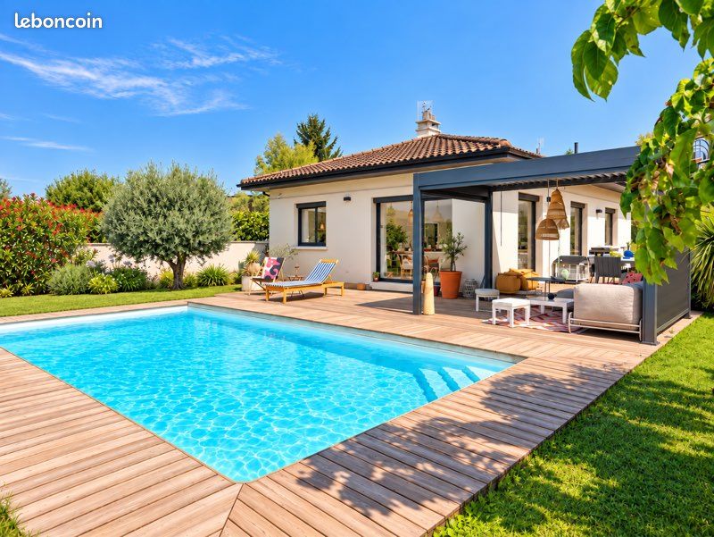 Maison 4 pièces 130 m² · à Cailloux-sur-Fontaines · 130 m² · 683 000 €