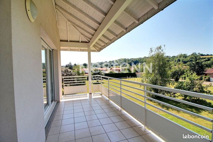 Appartement 2 pièces 81 m²