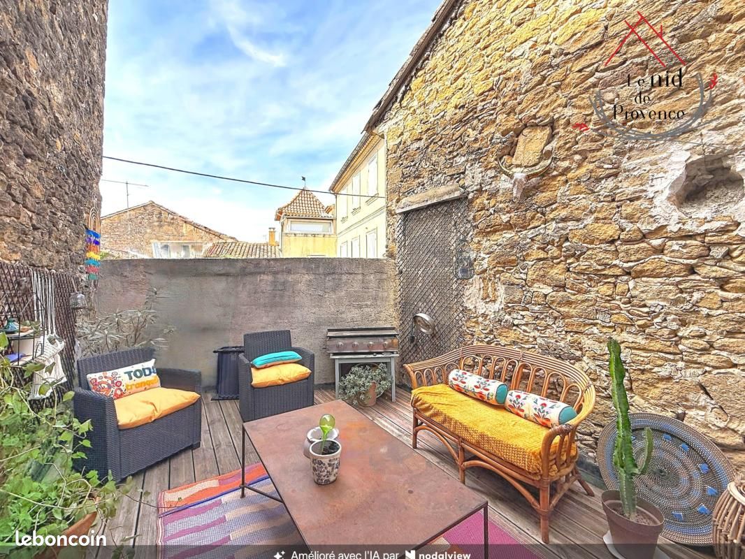 Maison 5 pièces 158 m² · à Bédarrides · 158 m² · 220 000 €