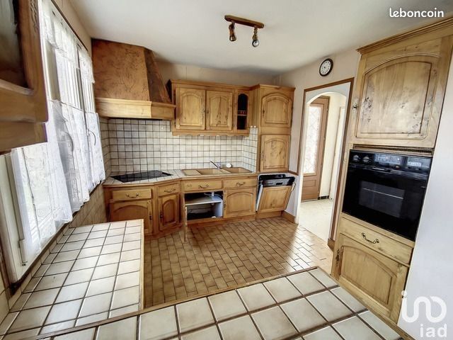 Maison 10 pièces 257 m² - Saint-Germain-de-Montbron 16380 (image principale 4)