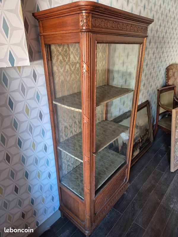 Argzntier vitrine (image 2)