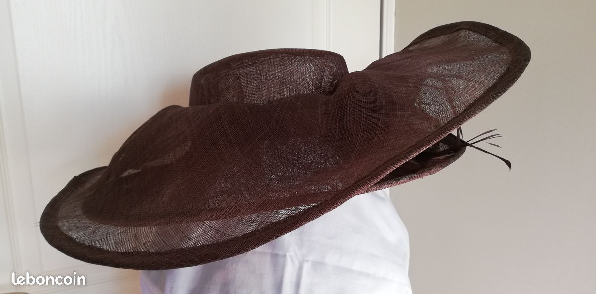 Chapeau mariage cérémonie (image 1)