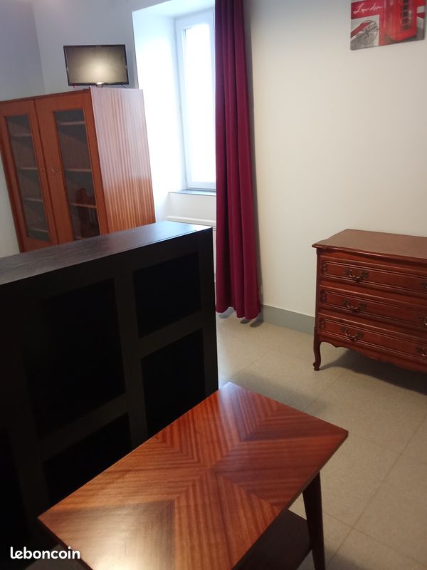 Appartement 3 pièces 40 m² · à Poligny · 40 m² · 334 €/mois