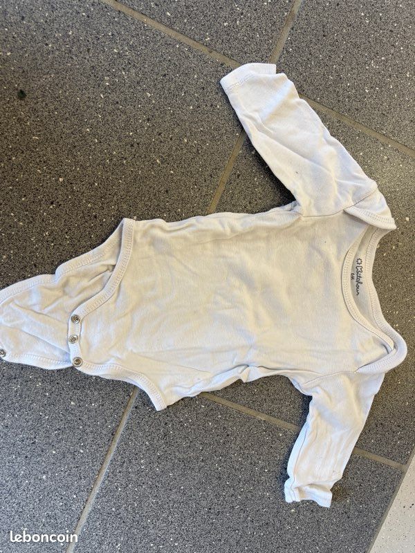 Bodies (image 8)