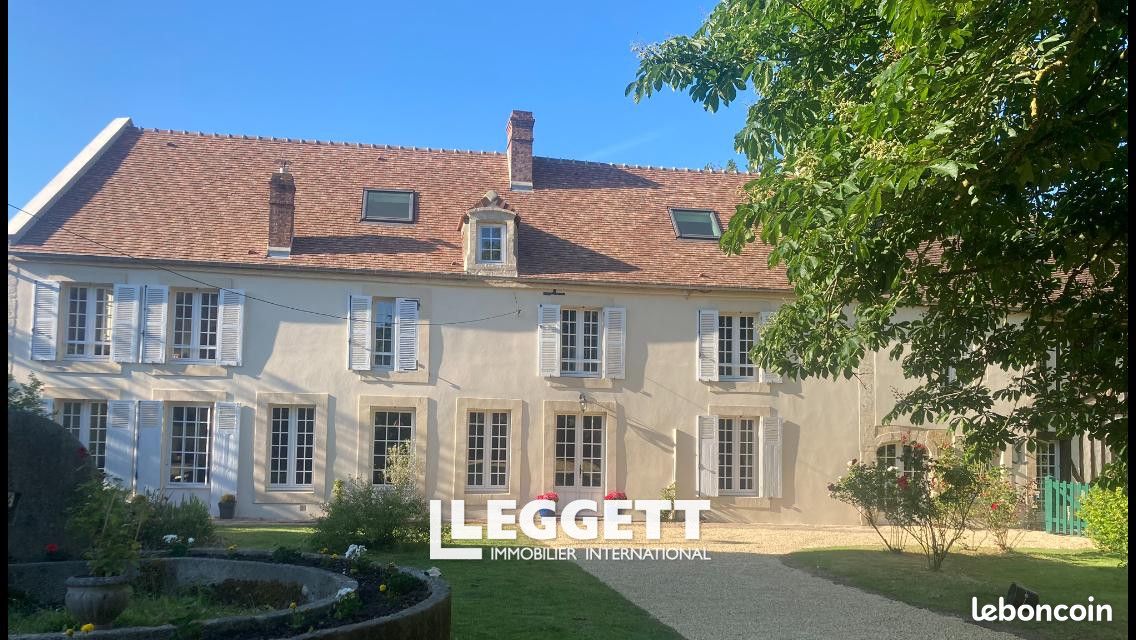 Maison 20 pièces 310 m² · à Moult-Chicheboville · 310 m² · 648 900 €