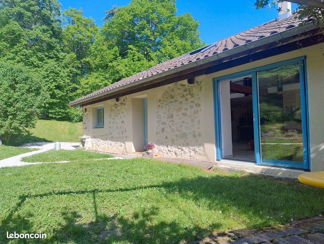 Maison 4 pièces 120 m² · à Biviers · 120 m² · 460 000 €