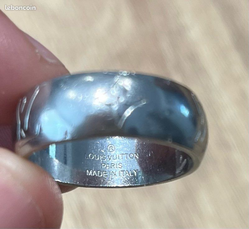 Bague acier LV (image 3)