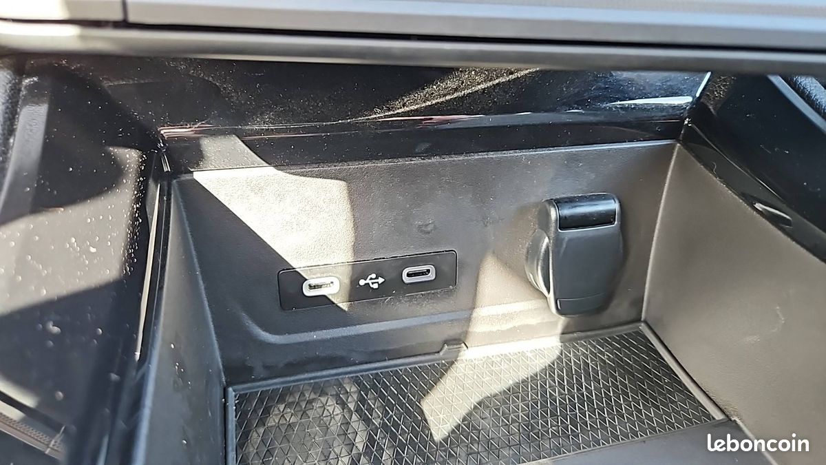Renault espace e tech full hybrid 200 gsr2 techno (image 29)