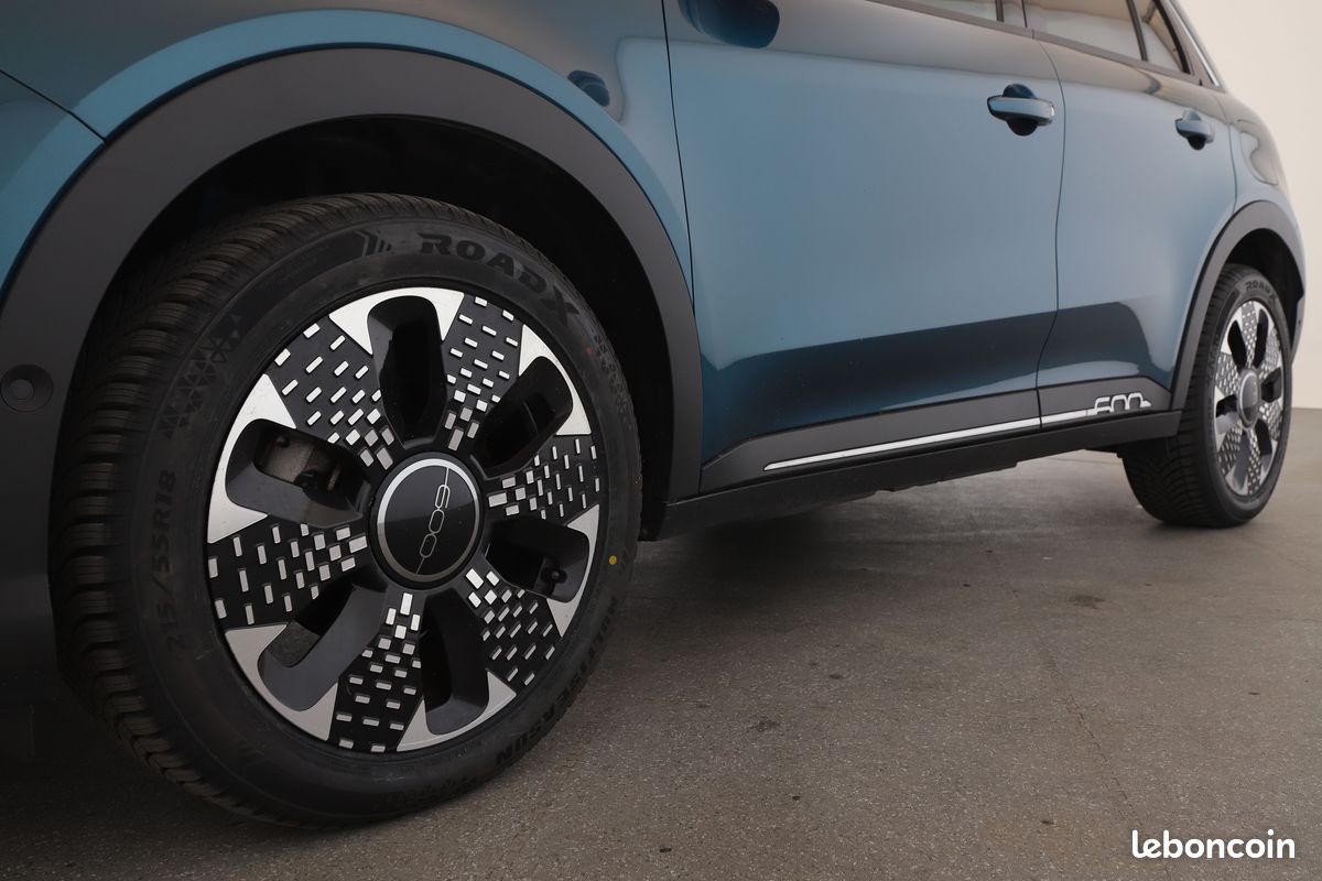Fiat 600 Electrique 54 kWh La Prima 156 ch (image 28)