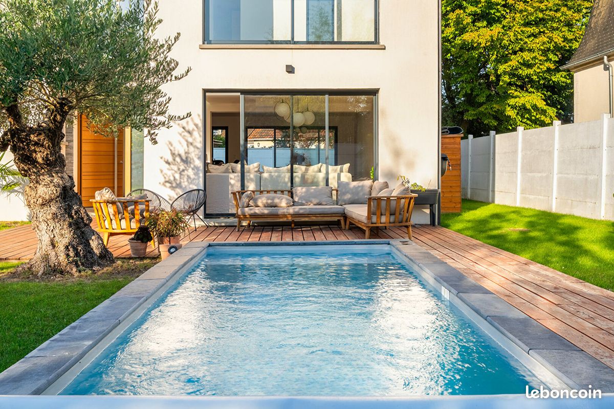 Maison 7 pièces 174 m² · à Le Plessis-Trévise · 174 m² · 849 000 €