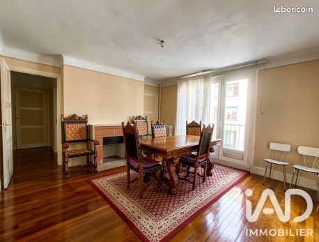 Appartement 4 pièces 76 m² · à Troyes · 76 m² · 79 000 €